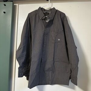 Ariat Men's Black and Gray Checkered Button Down Shirt